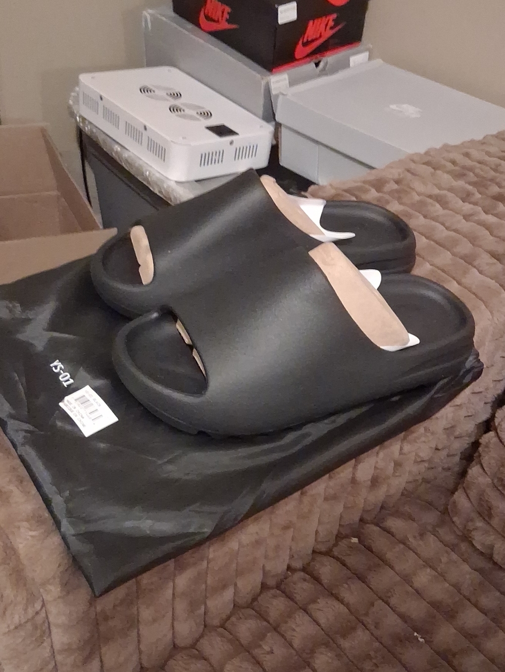 Yeezy Black Slide Sandals with Neutral Beige Liner